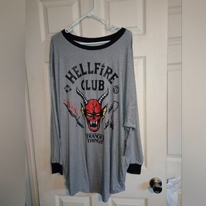 Hellfire Club Stranger Things Gray Graphic Nightshirt Size XL
